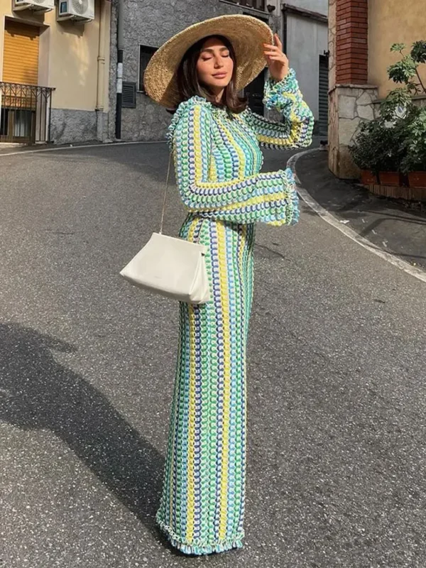 Elegant Contrast Color Knitted Maxi Dress For Summer Casual Wear