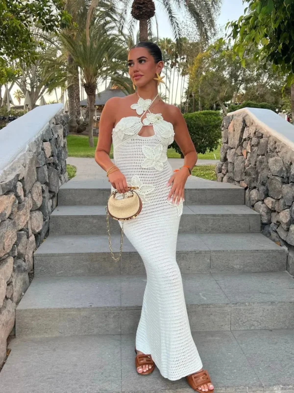 Sexy 3D Flower Knitted Halter Dress For Summer Beach Vacation