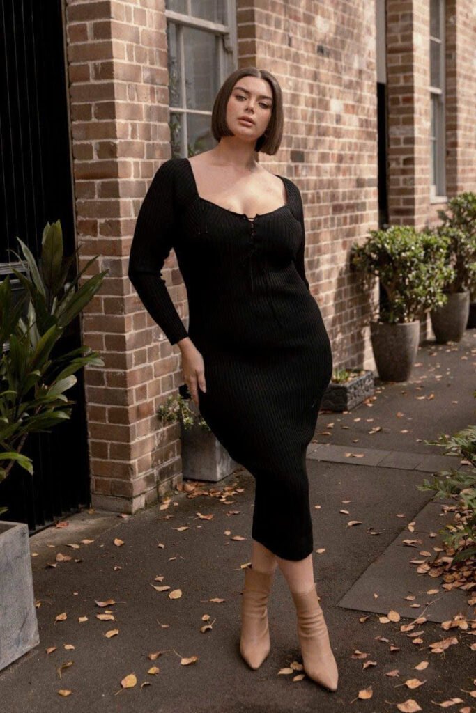  knit-maxi-dresses-for-apple-shaped-bodies