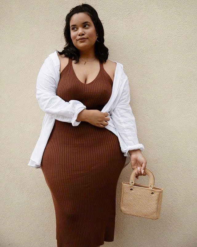Knit Maxi Dresses For Pear Body Types